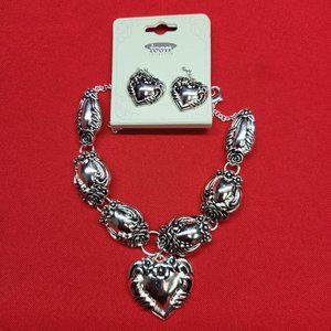 Icon Collection Silver Tone Hearts Necklace & Earrings Set of 2